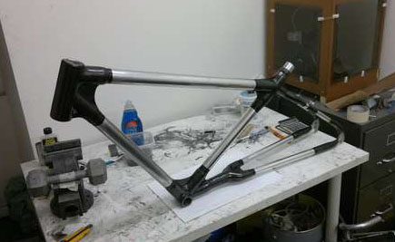 making a carbon fiber bike frame
